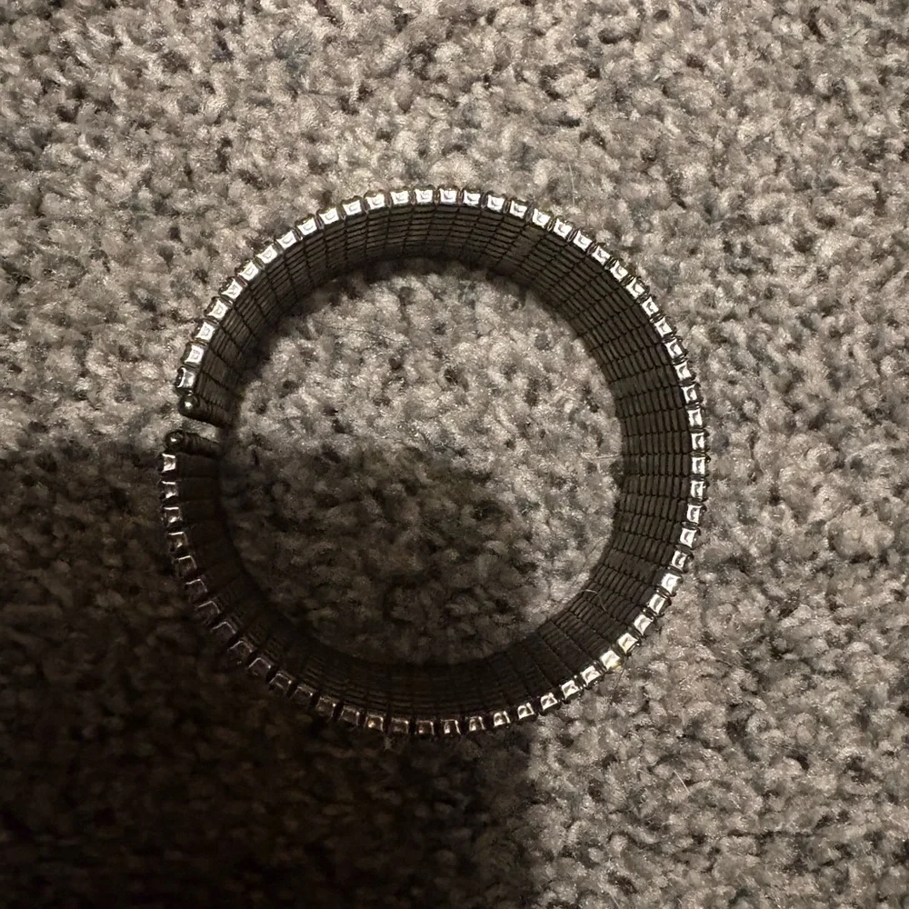 Crystal Wearable Bracelet